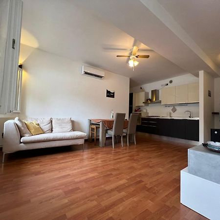 Casa Nostra Apartment เบลลาโจ ภายนอก รูปภาพ
