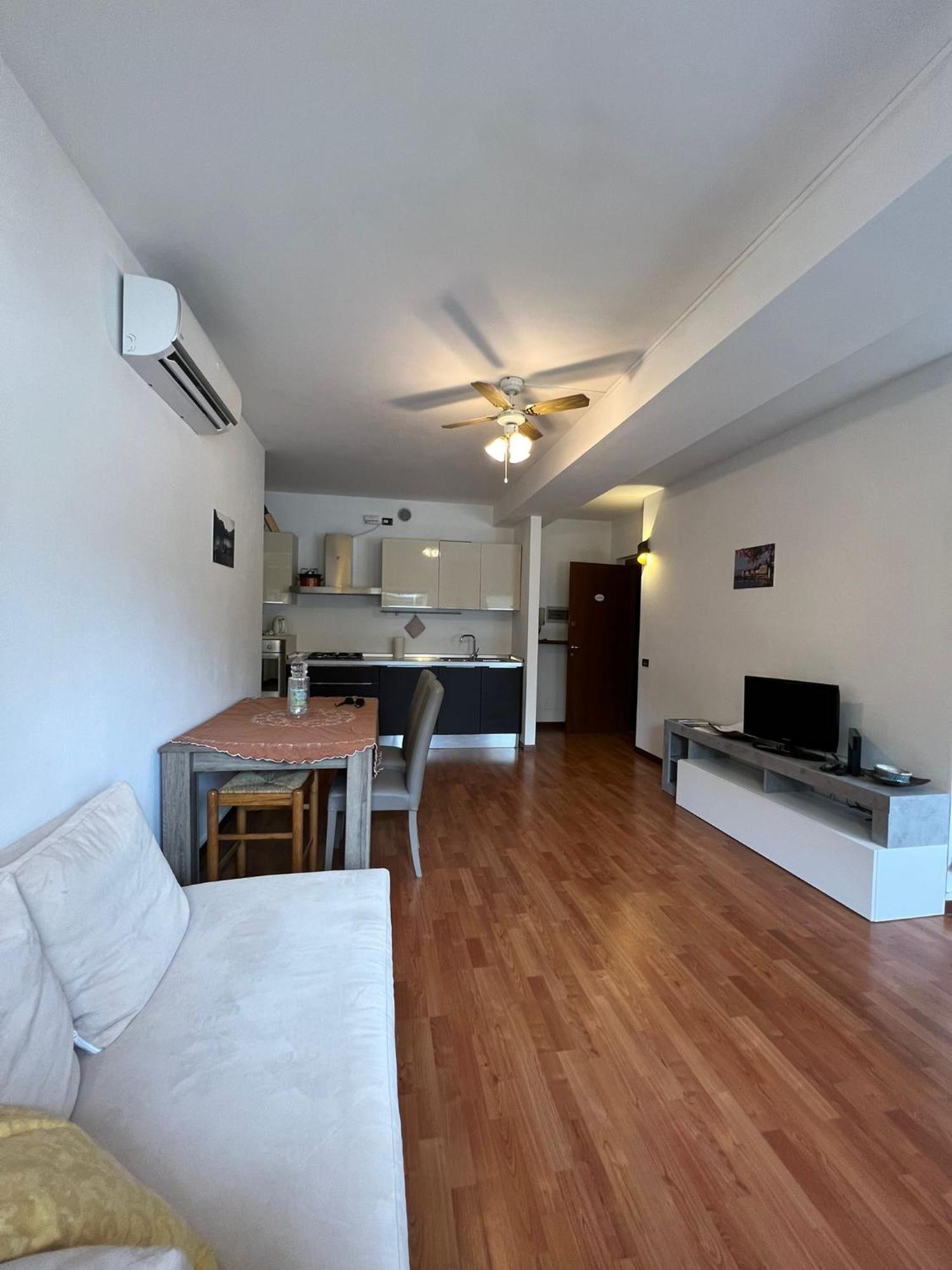 Casa Nostra Apartment เบลลาโจ ภายนอก รูปภาพ