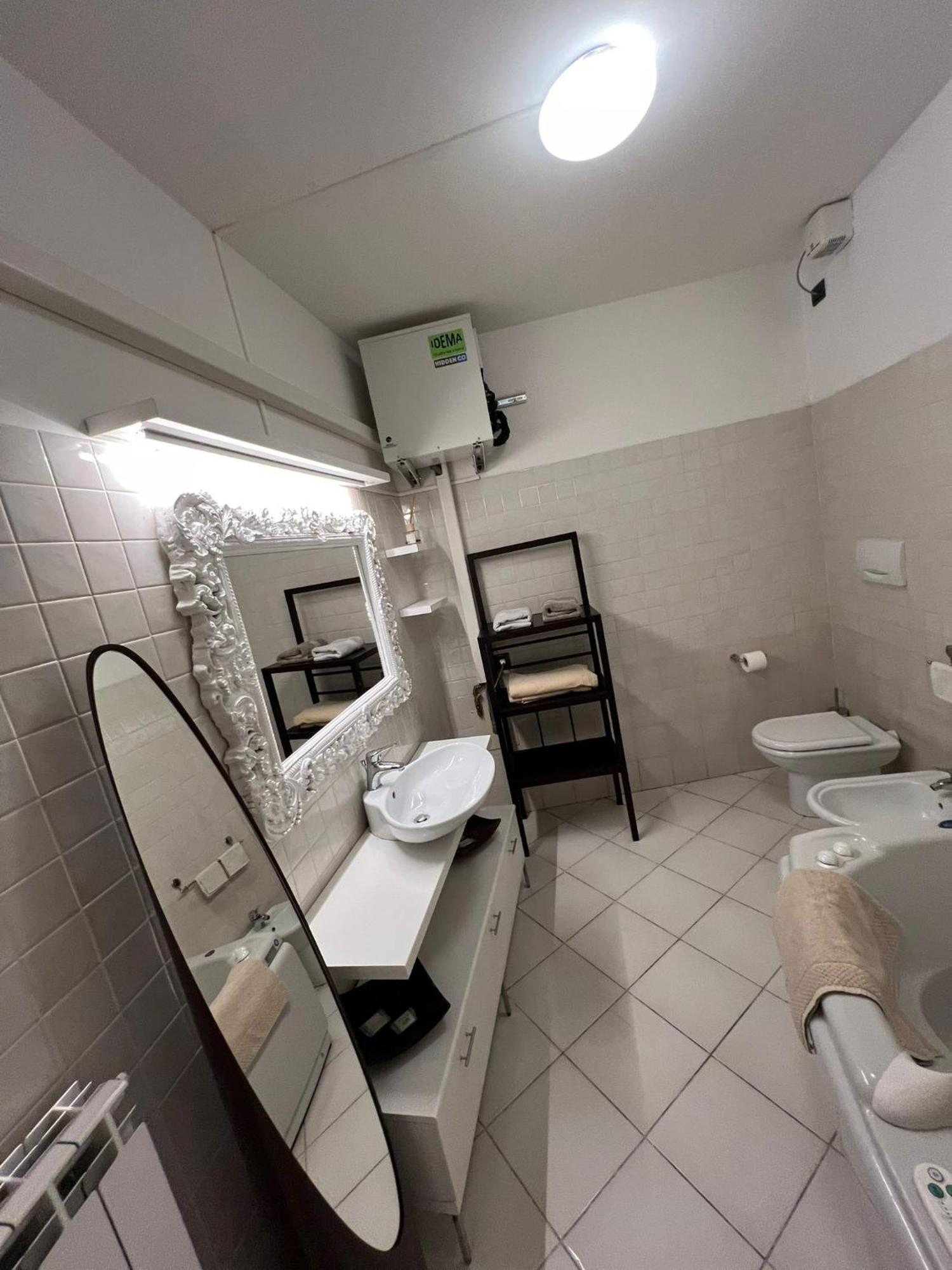 Casa Nostra Apartment เบลลาโจ ภายนอก รูปภาพ